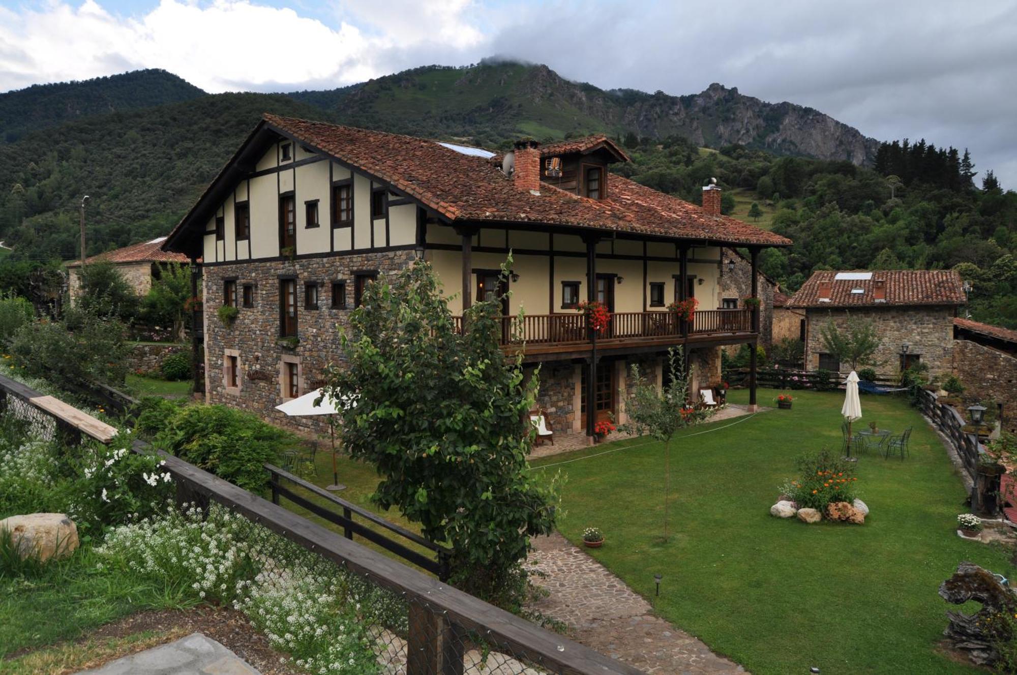 Posada San Pelayo Camaleño Exterior foto